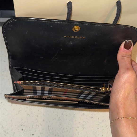 Burberry Brown Checkered Wallet - Picture 9 of 9